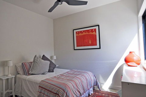 Armstrongs Close TO Beach - Tourism Hervey Bay 2