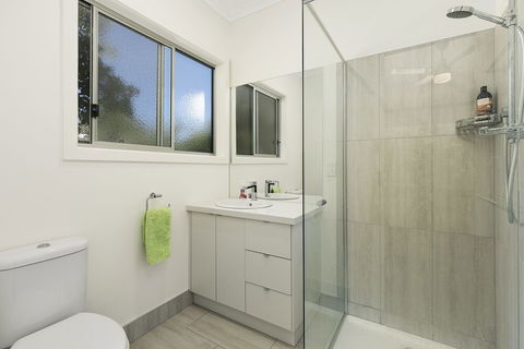 Veronica Lodge Free Wifi - Hervey Bay Accommodation 1
