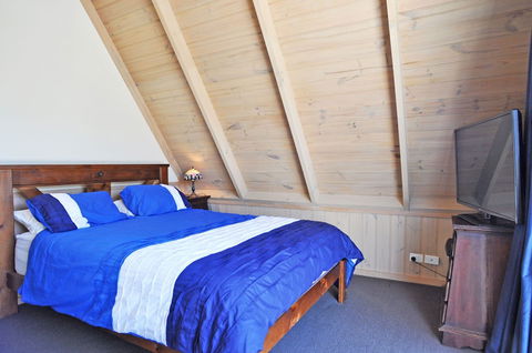 Archies Beachside Abode PET Friendly - Hervey Bay Accommodation 3