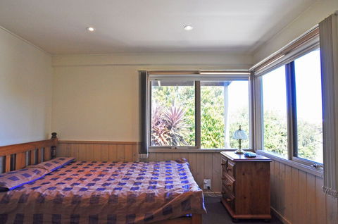 Archies Beachside Abode PET Friendly - Hervey Bay Accommodation 5