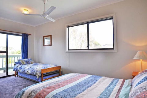 Aqua Escape On Anderson Free Wifi & Netflix PET Friendly - Hervey Bay Accommodation 3