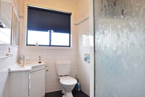 Aqua Escape On Anderson Free Wifi & Netflix PET Friendly - Hervey Bay Accommodation 6