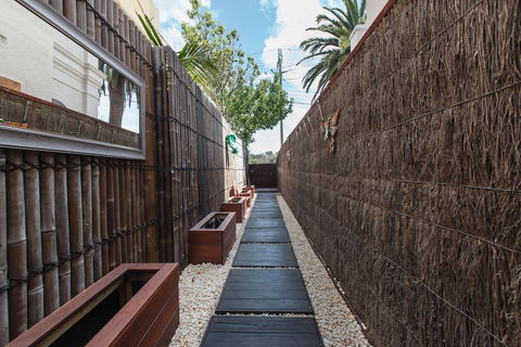 The Jetty Beach Apartment By Ready Set Host - Tourism Hervey Bay 0