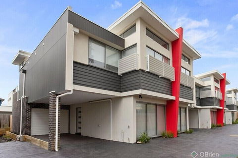 Phillip Island Townhouses - Hervey Bay Accommodation 1