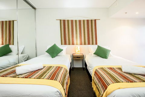 CBD African Charm, Story Bridge & River Views - Hervey Bay Accommodation 5