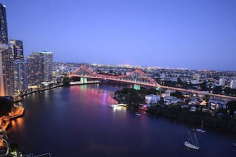 CBD African Charm, Story Bridge & River Views - Hervey Bay Accommodation 0