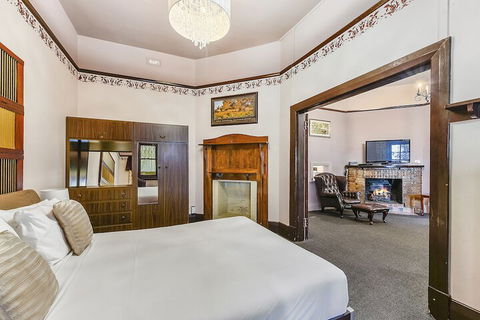 Wyatt Guest House - Hervey Bay Accommodation 6