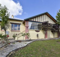 Wyatt Guest House - Hervey Bay Accommodation