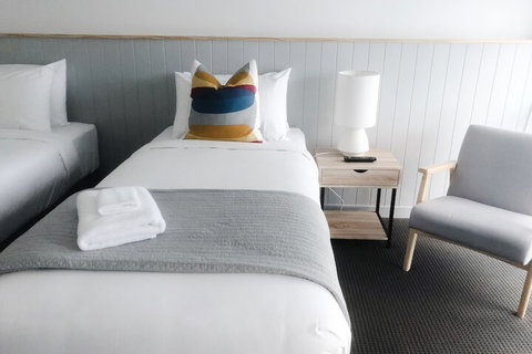 Eight Spence - Hervey Bay Accommodation 4