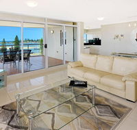 Sunrise Apartments Tuncurry - Hervey Bay Accommodation