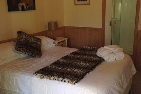 Yarraglen BnB - Hervey Bay Accommodation 5