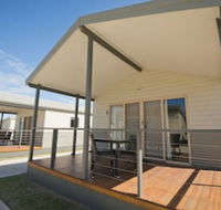 The Bowlo Holiday Cabins - Hervey Bay Accommodation