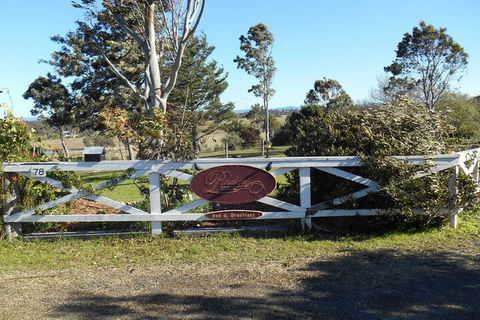 Pindari House - Hervey Bay Accommodation 2