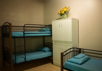 Dougies Backpackers - Tourism Hervey Bay 3