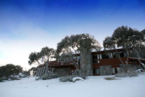 Altitude - The Lodge Smiggins - Hervey Bay Accommodation 1