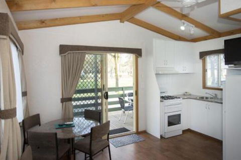 Barossa Tourist Park - Hervey Bay Accommodation 0