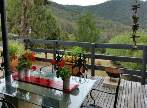 Alps Lodge - Hervey Bay Accommodation 6