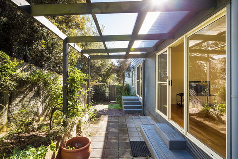 Surfside - Hervey Bay Accommodation 1