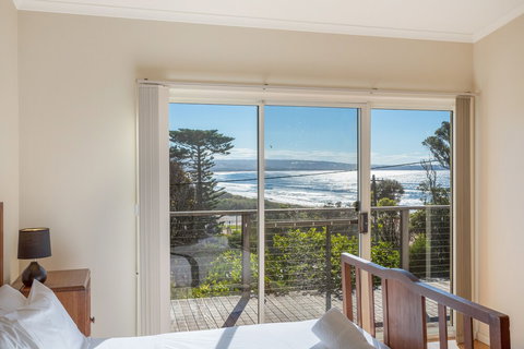 Surfside - Hervey Bay Accommodation 3