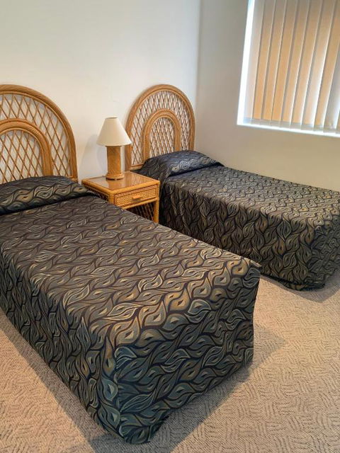 Hi Surf Unit 4 92 Head St. Forster - Hervey Bay Accommodation 1