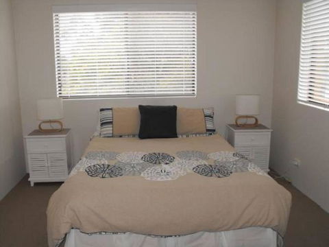 Fleur Court Unit 9 26 28 Head Street - Hervey Bay Accommodation 3