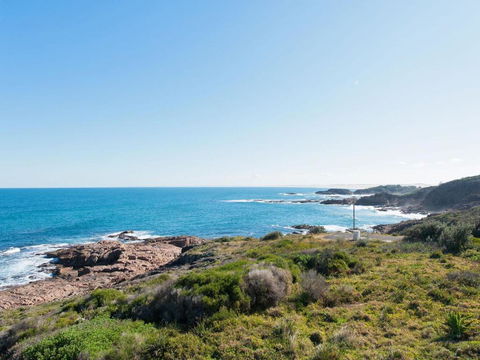 Portovenere Fishermans Bay - Hervey Bay Accommodation 2