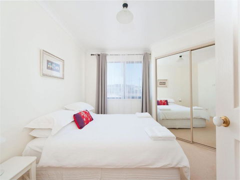 Portovenere Fishermans Bay - Hervey Bay Accommodation 5