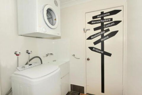 Unit 1 / 14 Tamarindus Street Marcoola Beach Pet Friendly 300 BOND Linen Supplied - Tourism Hervey Bay 6