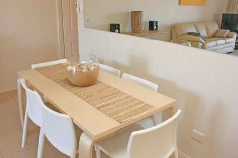 Hi Surf #4 4 / 101 Avoca Drive Avoca Beach - Tourism Hervey Bay 4