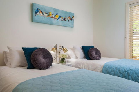 Emerald Lodge - Hervey Bay Accommodation 3