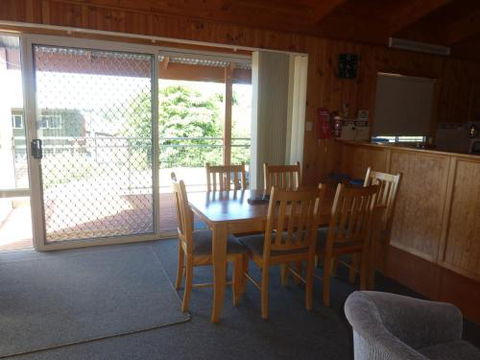Bridport Villa - Hervey Bay Accommodation 6