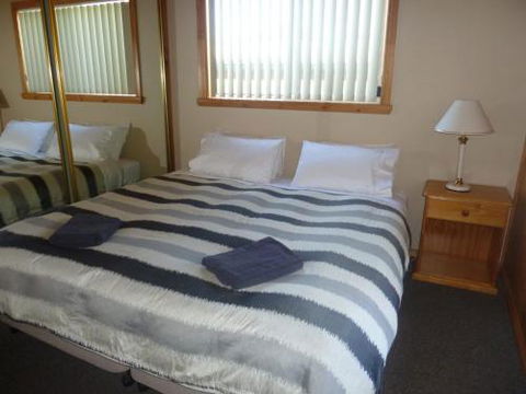 Bridport Villa - Hervey Bay Accommodation 2