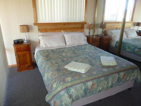 Bridport Villa - Hervey Bay Accommodation 5