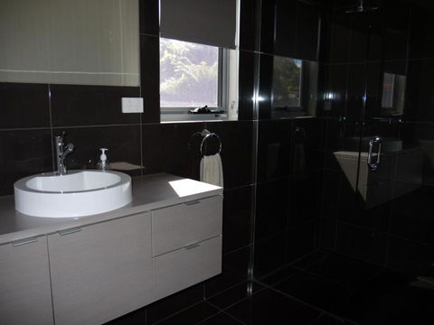 Luxury Near Old Pier Beach - Hervey Bay Accommodation 4