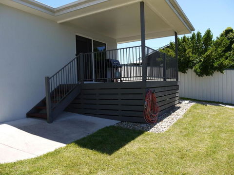 Westwood Villas Bridport - Hervey Bay Accommodation 6