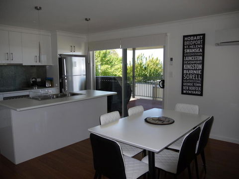 Westwood Villas Bridport - Hervey Bay Accommodation 5