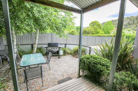 Allambie Cottages Villa 1 - Tourism Hervey Bay 5