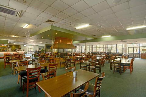 Heritage Hotel - Hervey Bay Accommodation 3