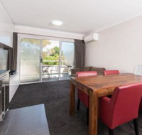 Horizons 518 Modern apartment on the Lake Jindabyne foreshore - Hervey Bay Accommodation