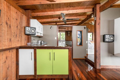 Daintree Holiday Homes La Vista - Hervey Bay Accommodation 3