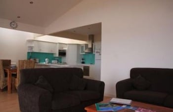 Birubi Holiday Homes - Hervey Bay Accommodation 2