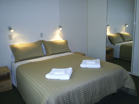 Birubi Holiday Homes - Hervey Bay Accommodation 4
