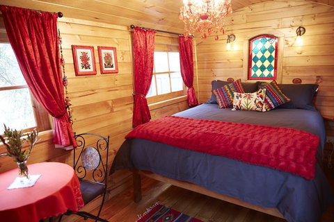 Heimat Chalets - Hervey Bay Accommodation 3