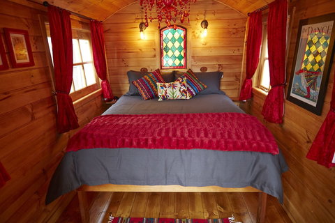 Heimat Chalets - Hervey Bay Accommodation 5