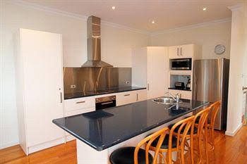 Villa Vista - Hervey Bay Accommodation 1
