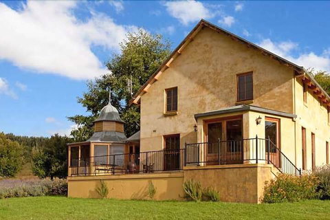Kentisbury Country House - Hervey Bay Accommodation 5