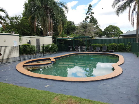 McNevin's Maryborough Motel - Hervey Bay Accommodation 3
