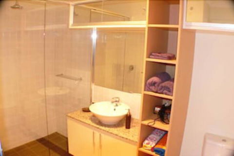 Paradise House - Tourism Hervey Bay 5