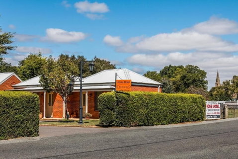 Ross Motel - Hervey Bay Accommodation 2