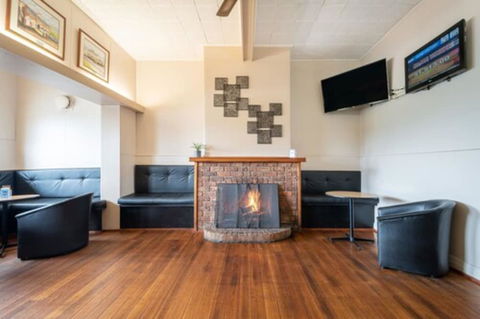 The Bridge - Hervey Bay Accommodation 2